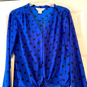 Very chic button down tie front blouse.